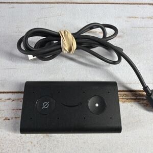 Amazon Echo Auto 1st Gen Alexa For Your Car No Wall Plug Included